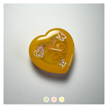 Load image into Gallery viewer, Yellow Heart Shaker Phone Stand