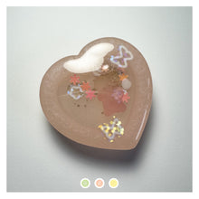 Load image into Gallery viewer, Pink Heart Shaker Phone Stand