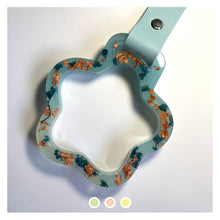 Load image into Gallery viewer, Blue Dried Flower/ Rose Gold Flake Tsurikawa