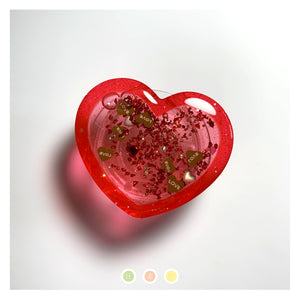 "Love" Heart Liquid Shaker Phone Grip 2